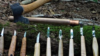 Deepwoods Ventures: Wood Carving Tools and Carving Knives by Paul Jones, Master Bladesmith
