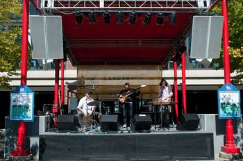 Performing with House of Waters at the Chicago World Music Festival
