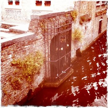 Behind bars in Brugge.
