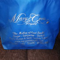 NEW!!! Mary Cross 2NspireU Shopping Bag AVAILABLE IN 3 COLORS!