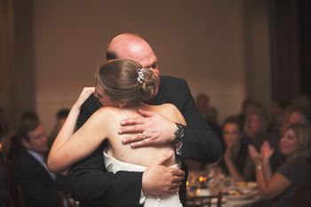 Father Daughter Dance ends. Courtesy of Alison Yin Photography, Oakland
