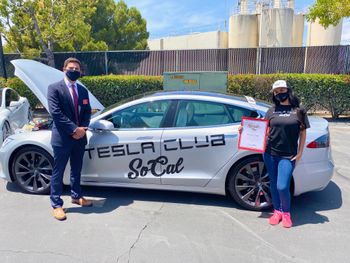 @teslaclubsocal getting recognized!
