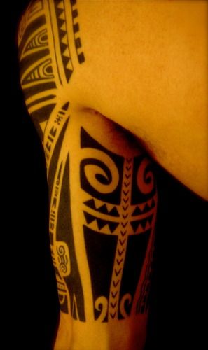 Samoan sleeve, inside view
