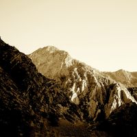 Storm On The Mountain by Bob Bland