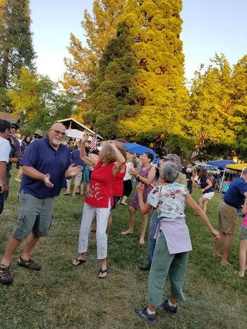 Groovin' in the Grove 2019
