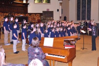 Hazelwood Elementary Choir under the direction of Lisa Drover
