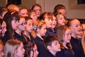 Hazelwood Elementary Choir under the direction of Lisa Drover
