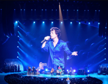 Members of GHOSTLIGHT and the Washington Chorus performing with the Rolling Stones at the Verizon Center in Washington DC. Conductors Dr. Evelyn Troester DeGraf & Elena Willamson
