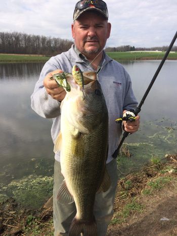 Not only is Trent a great singer, he is also a great fisherman!
