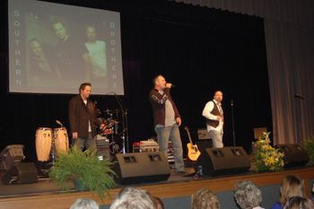 The Southern Brothers perform.
