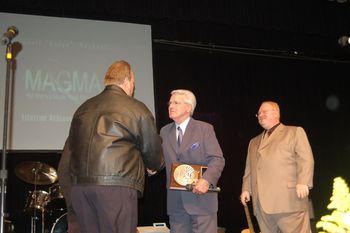 Kent Mathes congratulates Lifetime Achievement Award recipient, Glendell 'Booge' Twidwell.
