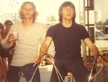 Ric and Gene Heliker, 1970, autograph party in Eugene, Oregon
