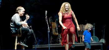 Bela Fleck, Abigail Washburn and Juno
