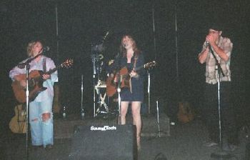 Cheley Tackett, Annie Mosher & LJK at Douglas Corner - Nashville, TN
