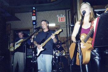 Jules and the Family at Broadway Station.  Is it just me, or is that bass jacked a little too high?
