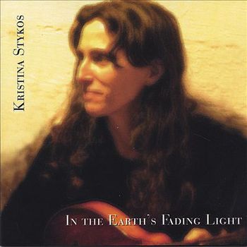 IN THE EARTHS FADING LIGHT/KRISTINA STYKOS
