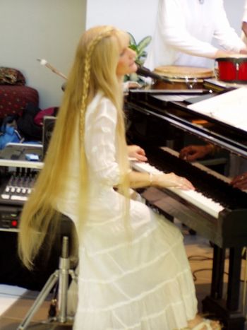 bing Karie on Grand Piano
