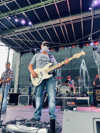 www.martinishotband.net
