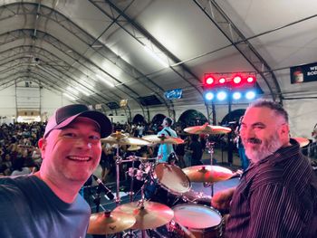 www.martinishotband.net
