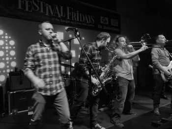 www.martinishotband.net
