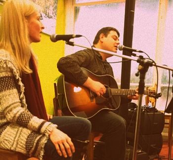 The Sidewalk Anthem at The Real Food Cafe, Exeter - 16/02/13 - Photo by Cecil Hatfield
