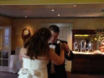 Phil_Jacqui_1st_dance
