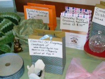More Pet Food Fund Raiser Gifts
