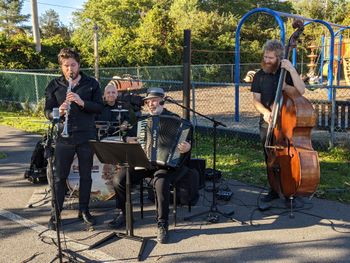 Golfstrom performing at Congress Park, Saratoga Springs, NY
