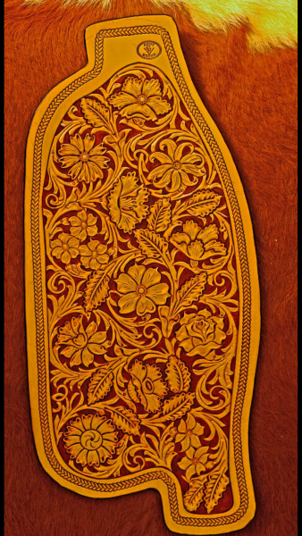 Carved Saddle Fender
