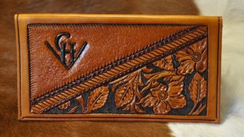 Roper Wallet Front
