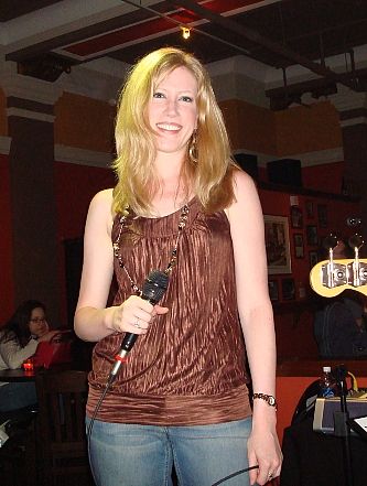 May 20, 2011: Tara bringing the vocals as 'Blues Fanfare' returns to Wonder Bar in Cleveland...
