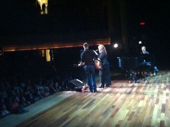 Bryan Adams & Gretchen Peters, Ryman Auditorium, 2015
