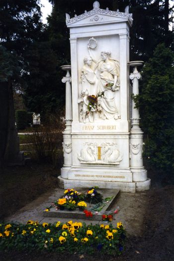 Brahms grave, Vienna, 1999
