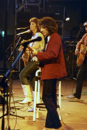 Emmylou & Albert Lee. Belfast, 1984
