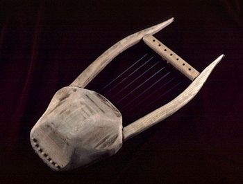 The Ancient Greek Lyra - rear view. The rear view of this instrument is very similar to what may be the Biblical Nevel, as seen on the Simon Bar Kochba & Acco coins...
