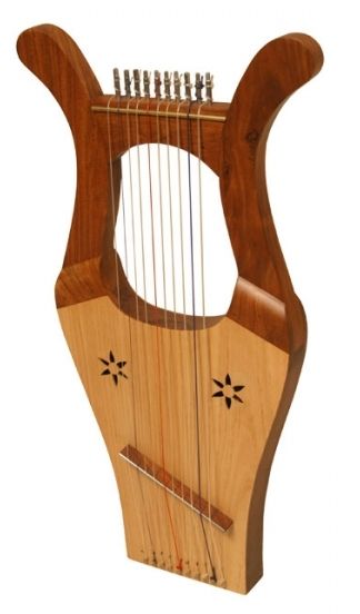 Replica Kinnor made by Mid East Ethnic Instruments - light ash model
