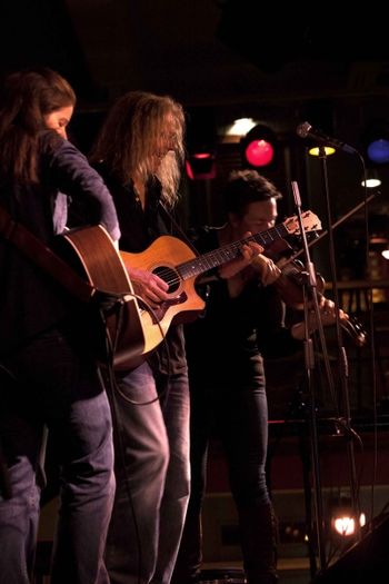 Whalebone at The Jam House 2LR Whalebone playing at The Jam House in Birmingham as part of the Rich McMahon tribute evening which raised money for the SIFA Fireside charity. Thanks to Paul Martin for the great pic!
