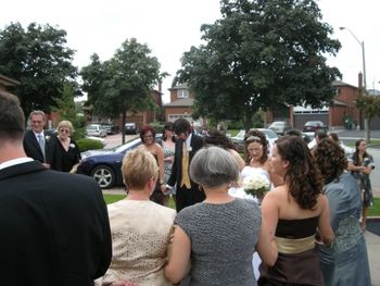 Kolo dancing at the brides house
