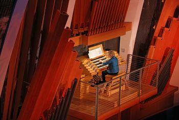 High view, Kauffman Center for the Performing Arts, 2015 Photo credit:  Eric Williams
