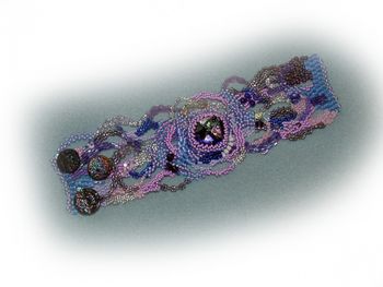 FREE-FORM PEYOTE BRACELET2009
