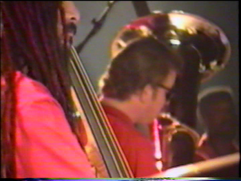 Kenn Cox Guerilla Jam Band - Moers, Germany - 1990 (18): Jaribu Shahid, Brad, Vincent Bowens

