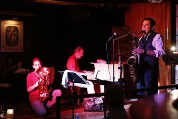 Nu Quartet Plus @ Cliff Bell's - July 2011 (10): Brad, Gary Schunk, Diego Rivera
