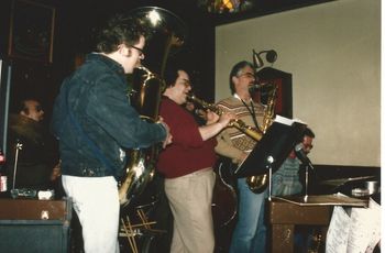 Detroit Jazz Disciples @ The Clay Pipe - Early 1986 (4): Ron Johnson, Brad, Joe Lijoi, John Dana (Partially Hidden), Steve Wood, Gary Haverkate

