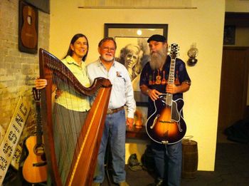Iron Horse Music Hall, 2012 Curtis & Loretta with owner Don Koke
