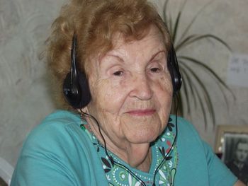 Luba in Miami, 2006 Listening to her song, "Angel of Bergen-Belsen"
