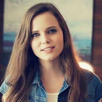 Tiffany Alvord
