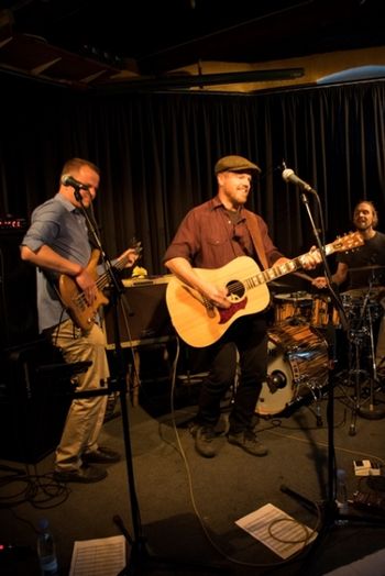 Adam Beverly - Hagges Music Pub - Tønder Festival Week 2014 - 5 Hagges Music Pub - Tønder Festival August 2014 (Adam Beverly with Toke Knudsmark and Christian Belau)
