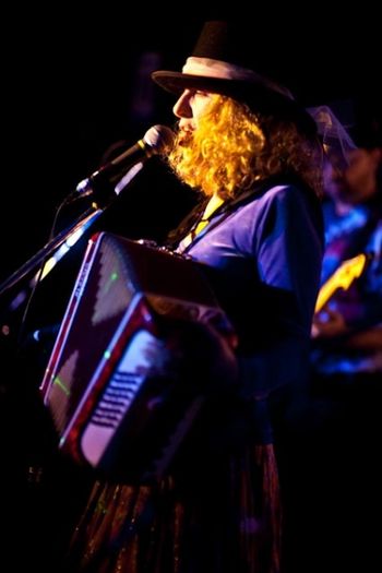 Ruby Bird with Bird Mancini at Cirque de Musicale! @ The Magic Room 1/29/11. -photo by Lynne Fallo
