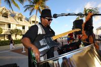 CARIBBEAN STEEL DRUM MUSIC FOR SUNSET CELEBRATION!