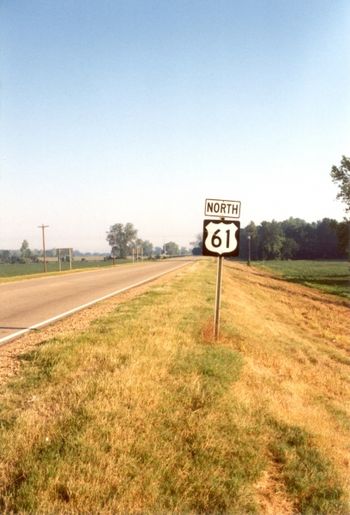 Highway 61 in southern Mississippi
